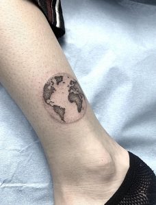 tattoo-lineas-finas-tierra-madrid